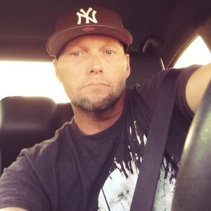 Meet your Posher, Kenneth